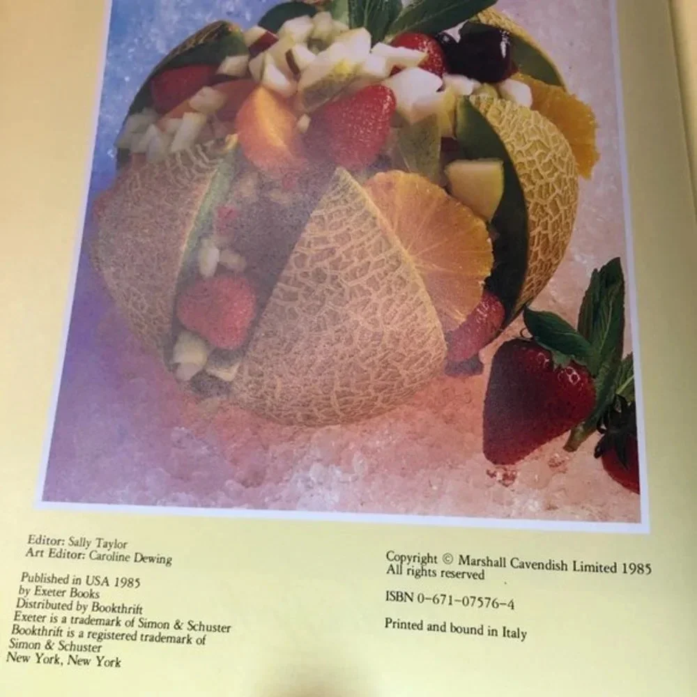 Vintage 1985 THE COMPLETE BOOK OF DESSERTS cookbook